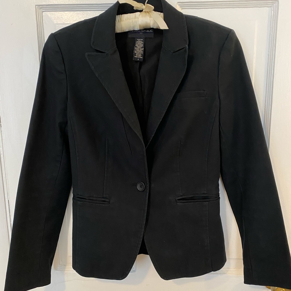 Banana Republic Black Blazer